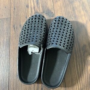 Freedom Moses Kieff Clogs